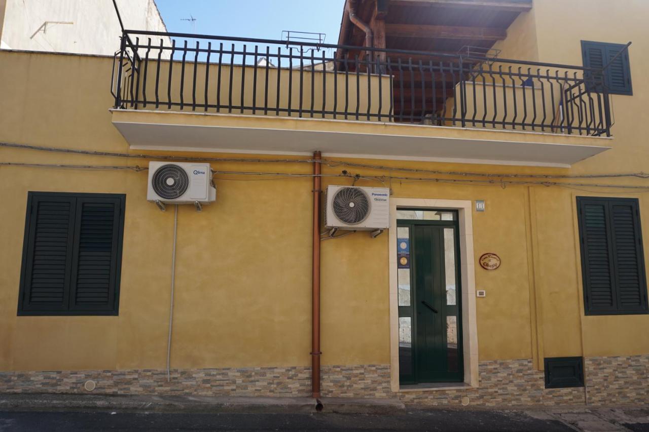 Casa Vacanza Il Ciliegio Noto Exterior foto
