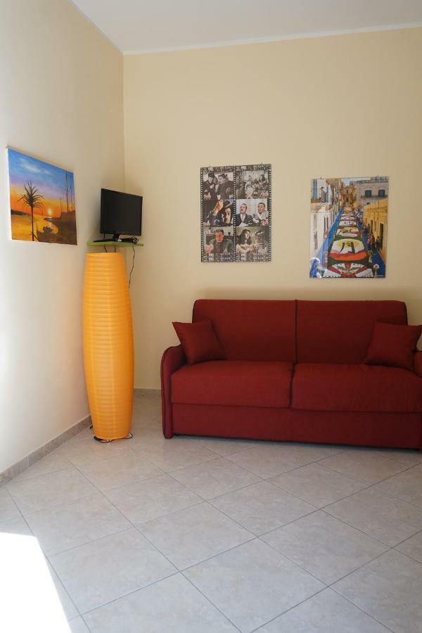 Casa Vacanza Il Ciliegio Noto Exterior foto